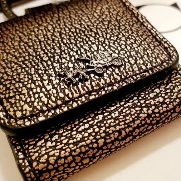 NWOT-COACH Gold and Black Leather Horse Carriage Photo Frame Bag Charm, Keychain - Picture 1 of 12